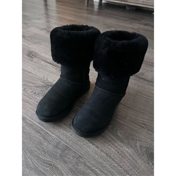 UGG Tall Classic Boots Australian Made size 7 - Picture 1 of 10